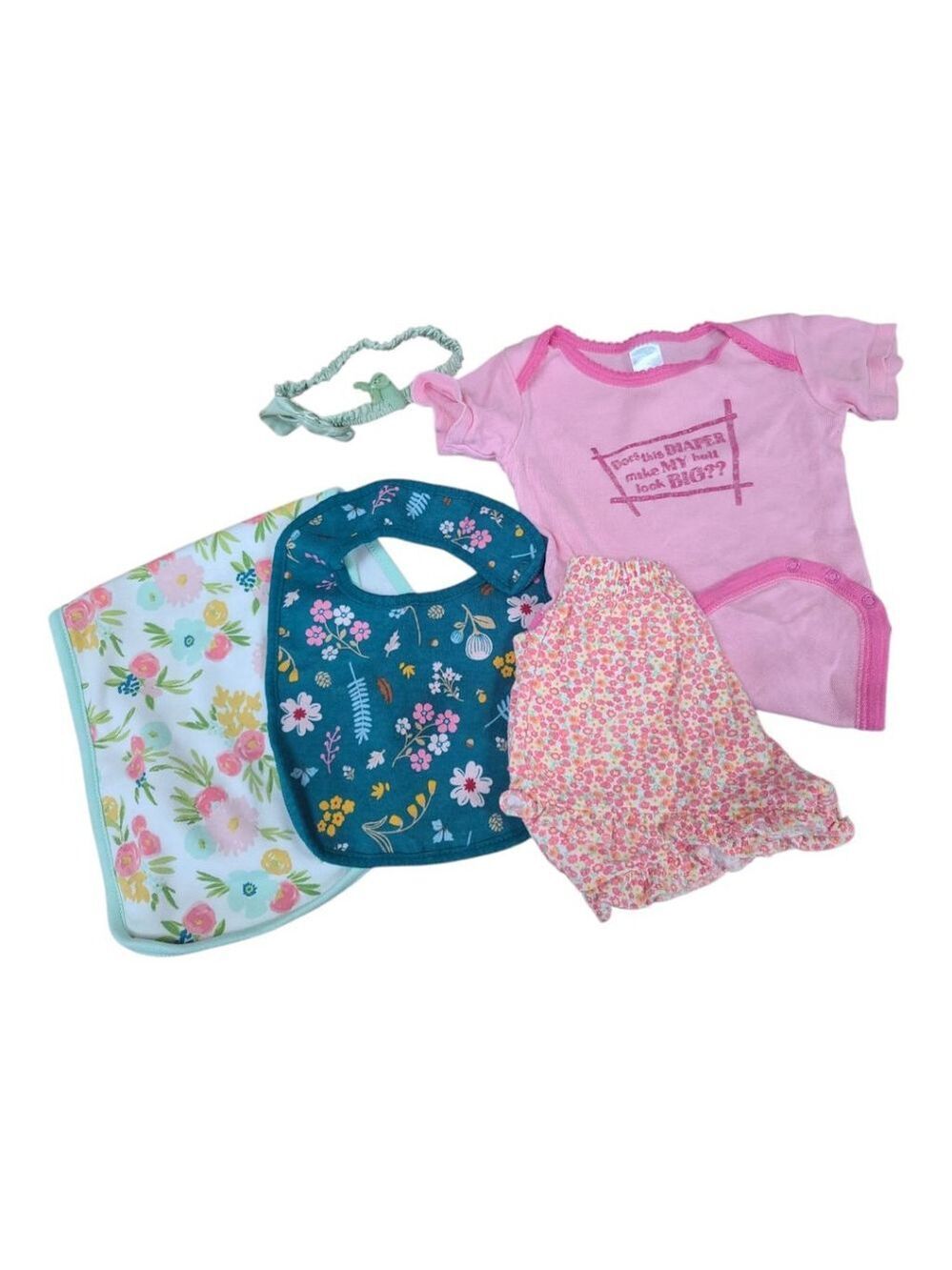 Cloud Island Baby Girl Outfit Set - Bodysuit, Shorts, Bib